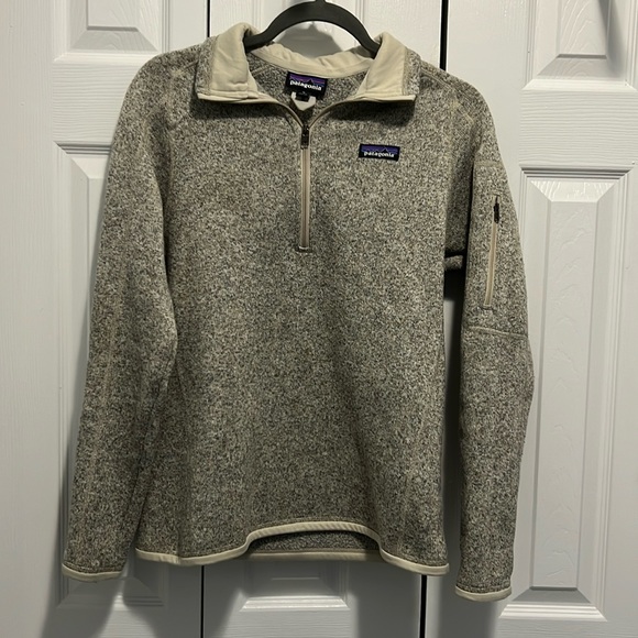 Patagonia Jackets & Blazers - Patagonia 3/4 zip gray Heather w/ beige trim gently worn size S $45 great shape